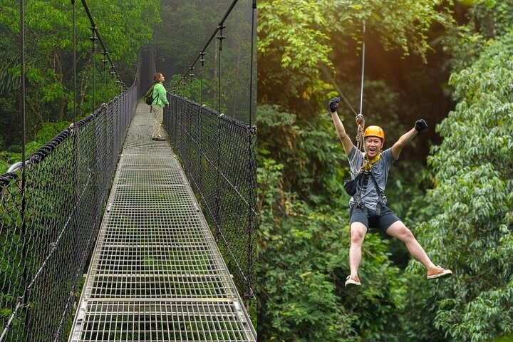Zipline & Hanging Bridges Adventure Tour in La Fortuna - Photo 1 of 12